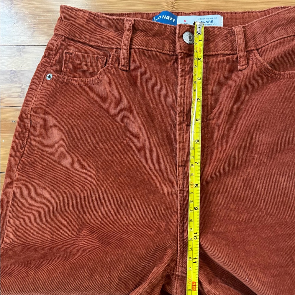 Old Navy Corduroy High Rise Flare Pants with Secret-Smooth Pockets 70s Inspired - Picture 9 of 11